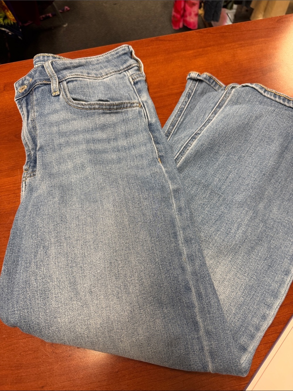 Old navy wow wide leg jeans size 6 // 082244